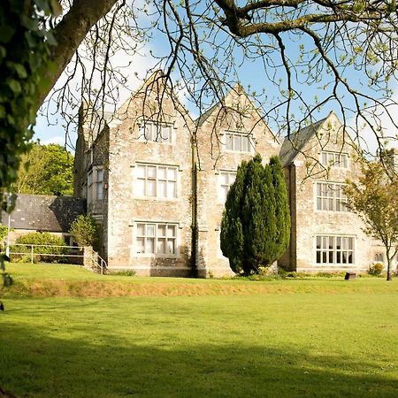 Trelawne Manor Holiday Park 루 외부 사진